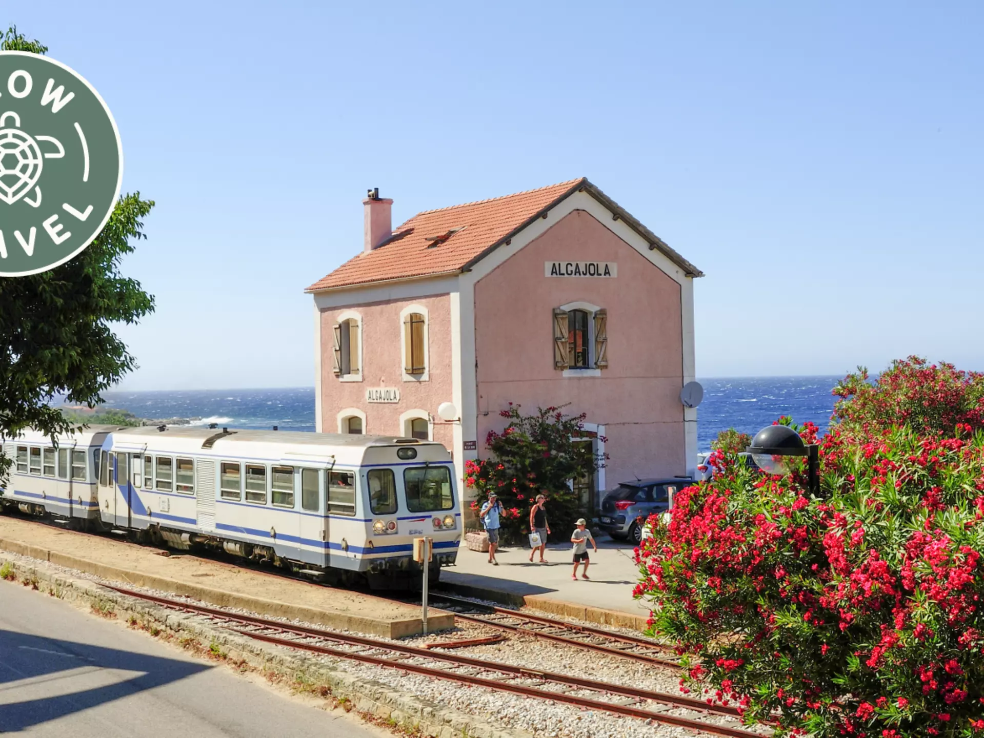 The U Trinighellu traverses Corsica's beautiful coastline as well as its mountains. © Paolo Picciotto/REDA&CO/Getty Images