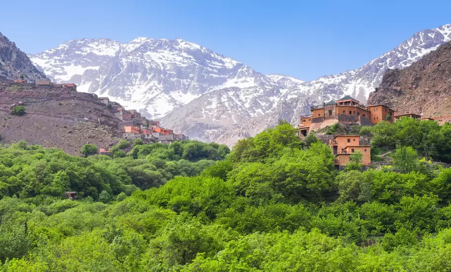 A kasbah in the High Atlas Mountains of Morocco. Alberto Loyo/Shutterstock