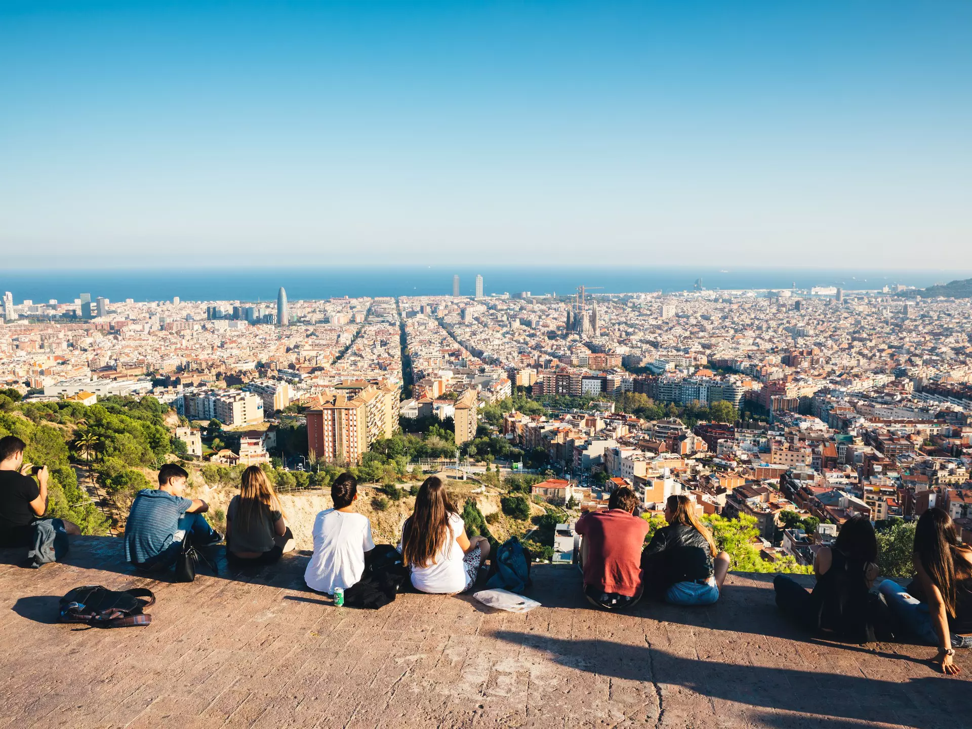 Take your teens to Bunkers del Carmel, a popular spot with Instagrammers looking for the perfect Barcelona panorama. Borut Tridina / Getty Images