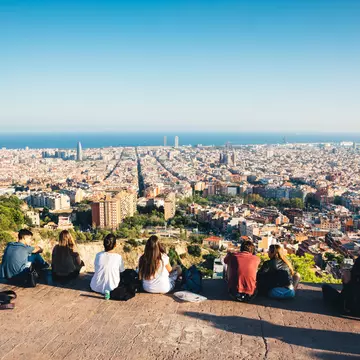 Take your teens to Bunkers del Carmel, a popular spot with Instagrammers looking for the perfect Barcelona panorama. Borut Tridina / Getty Images