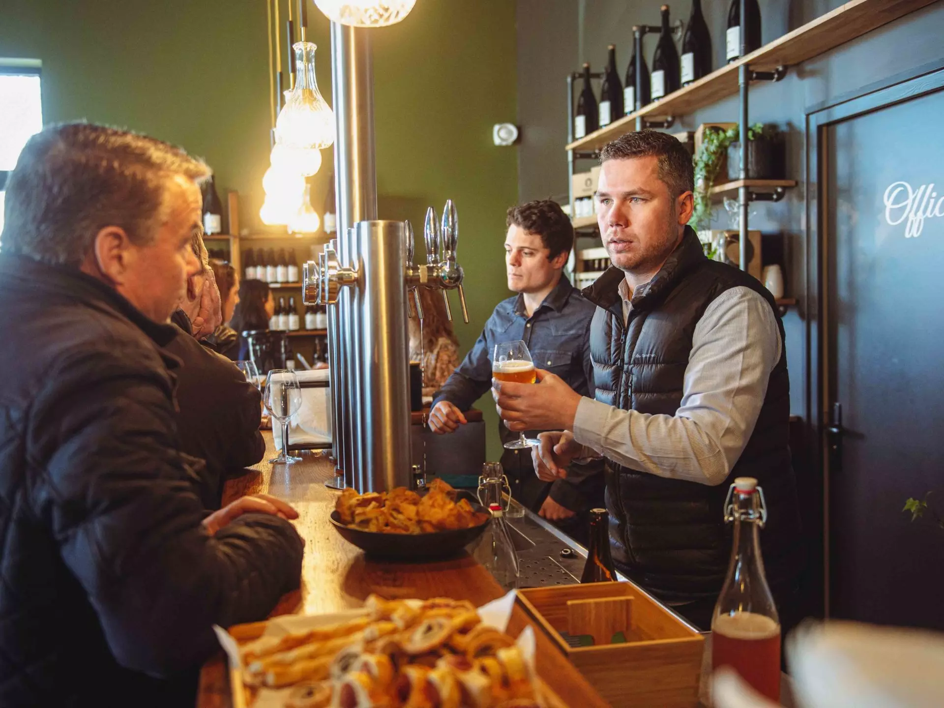 Head to Maddam to try Burgundy's beers © Nathalia Guimaraes