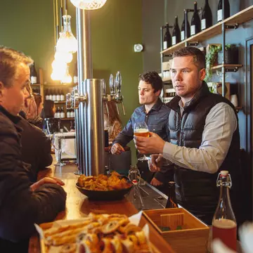 Head to Maddam to try Burgundy's beers © Nathalia Guimaraes