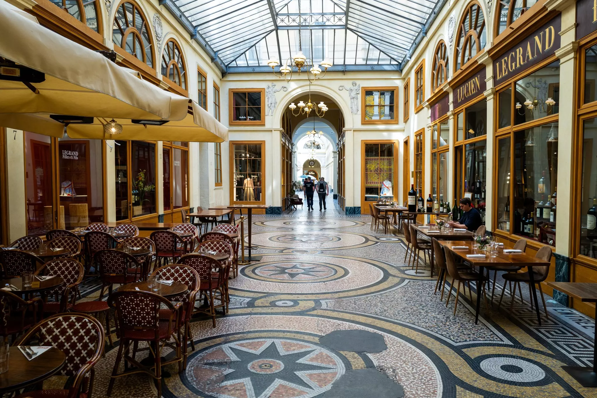 Les Caves Legrand restaurant exterior inside the Vivienne gallery. 

Paris, France, Europe, September 18 2025, and the Vivienne gallery in Paris, License 
Type: media, Download Time: 2026-07-01T20:39:10.000Z, User: adouglaslott59, Editorial: true, purchase_order: 65050 - Digital Destinations and Articles, job: Online editorial, client: Where to eat and drink in Paris, other: Ann Douglas Lott