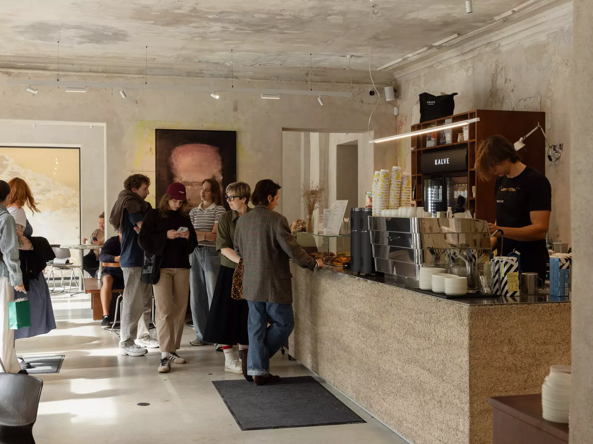 LIVING ROOM 2 - Jana Klendere, via Kalve Coffee.jpg