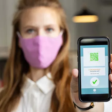 Travelers to carry their Covid-19 test result in a standardised format © Luis Alvarez via Getty Images