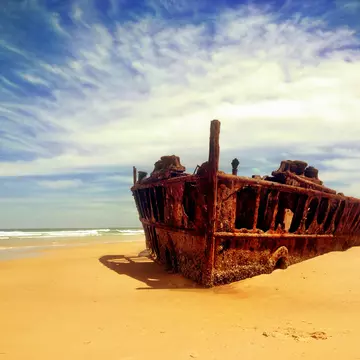 Rusted shipwreck on beach of Fraser Island.
Fraser island, beach, shipwreck, australia, old, sand, ship, boat, ruin, coast, ocean, queensland, SS maheno, maheno shipwreck