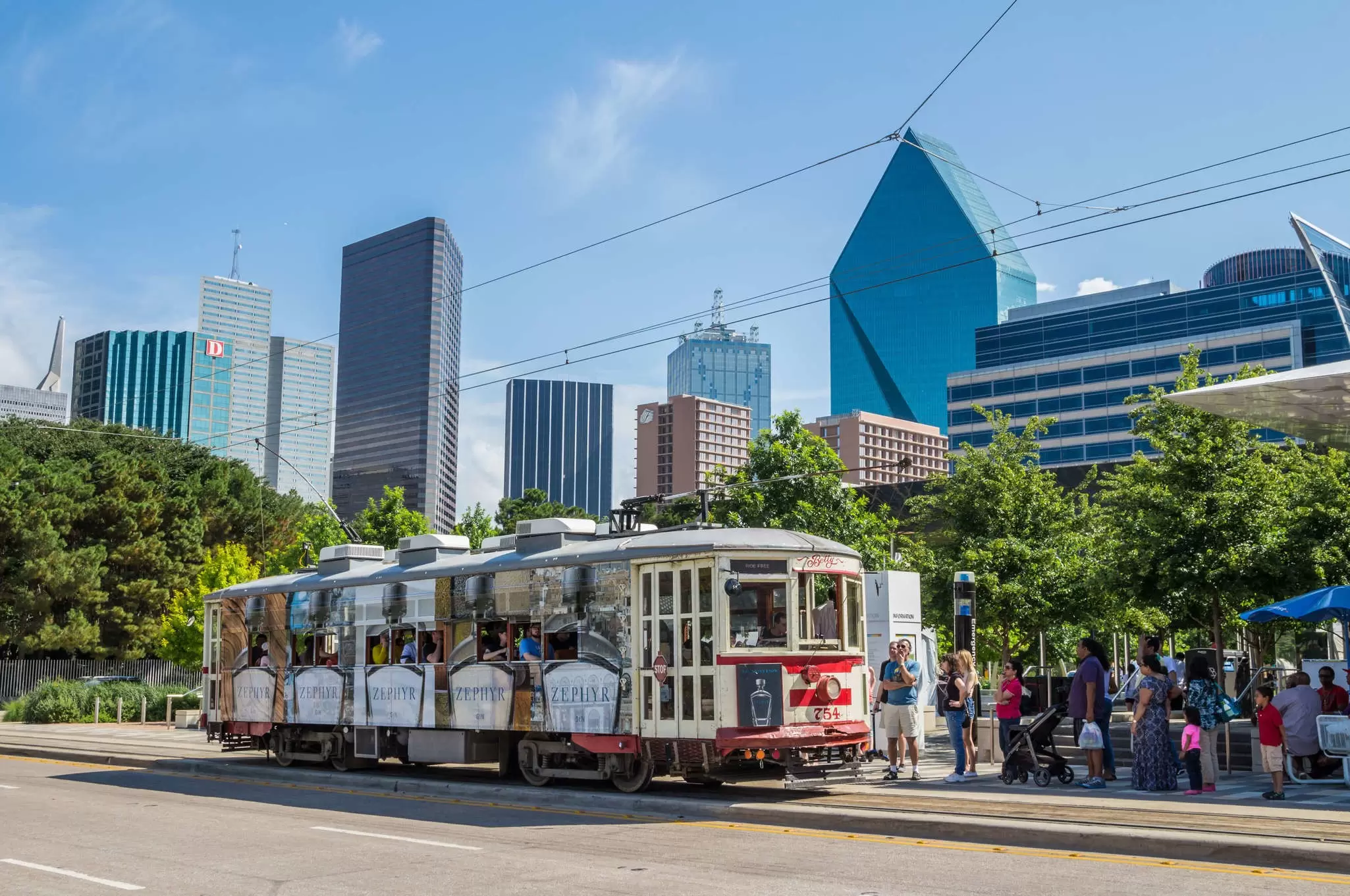 The McKinney Ave Trolley in Uptown Dallas' neighborhood. Joseph Haubert/Visit Dallas