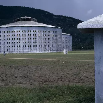CUBA, Isla de la Juventud, Nueva Gerona.Presidio Modelo. Model Prison where Fidel Castro was held prisoner between 1953-1955 by former President of Cuba Fulgencio Batista. Panopticon five story circular buildings  ..©Brian Moser / Eye Ubiquitous /...