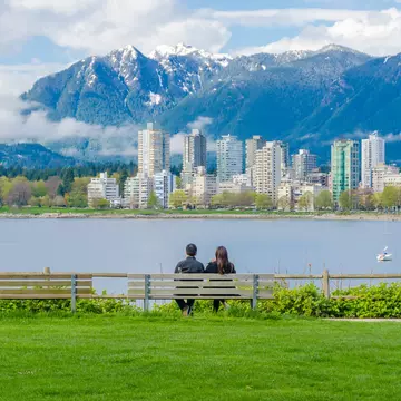 Kitsilano Beach Park, Vancouver. karamysh/Shutterstock