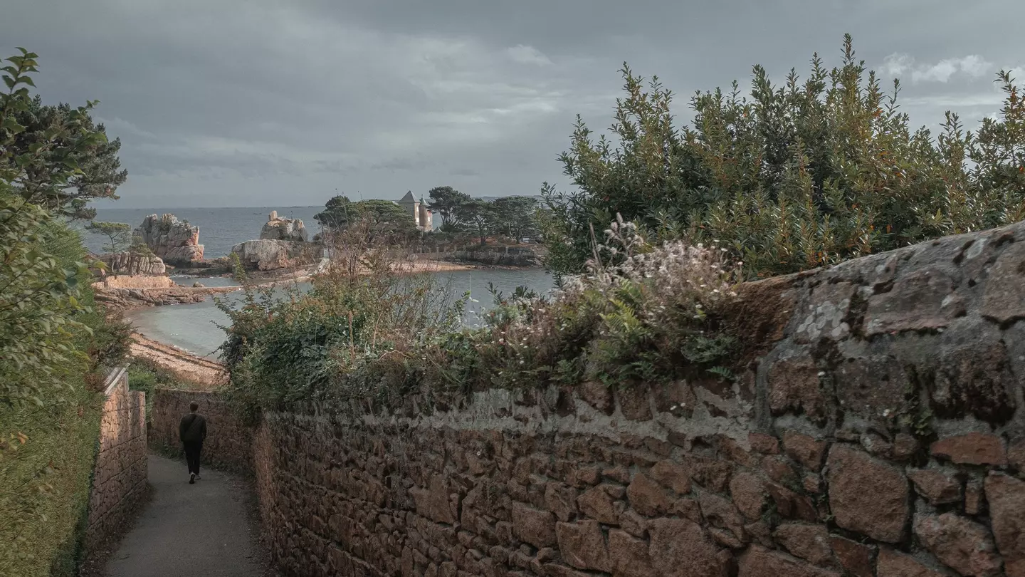 Brittany's moody and atmospheric landscapes remain breathtaking—even in the off-season © Julien Marsault
