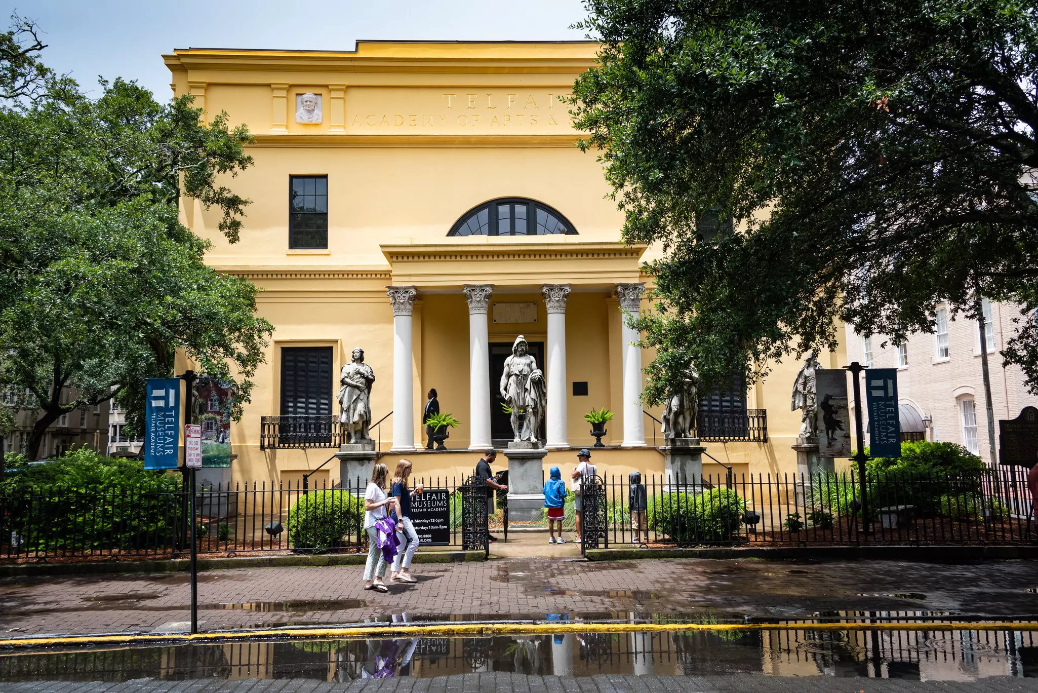 The popular Telfair museum in the historic district.
