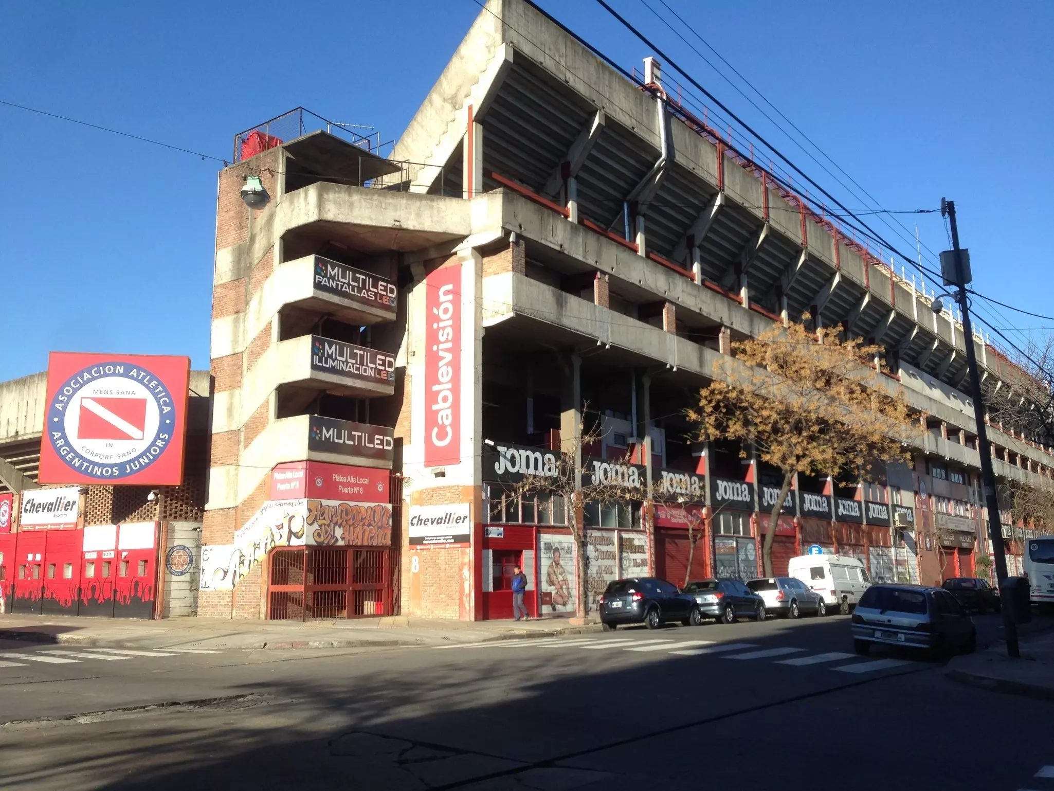 Exterior view of Estadio Diego Armando Maradona