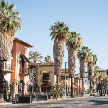 Downtown Palm Springs. Little Vignettes Photo/Shutterstock