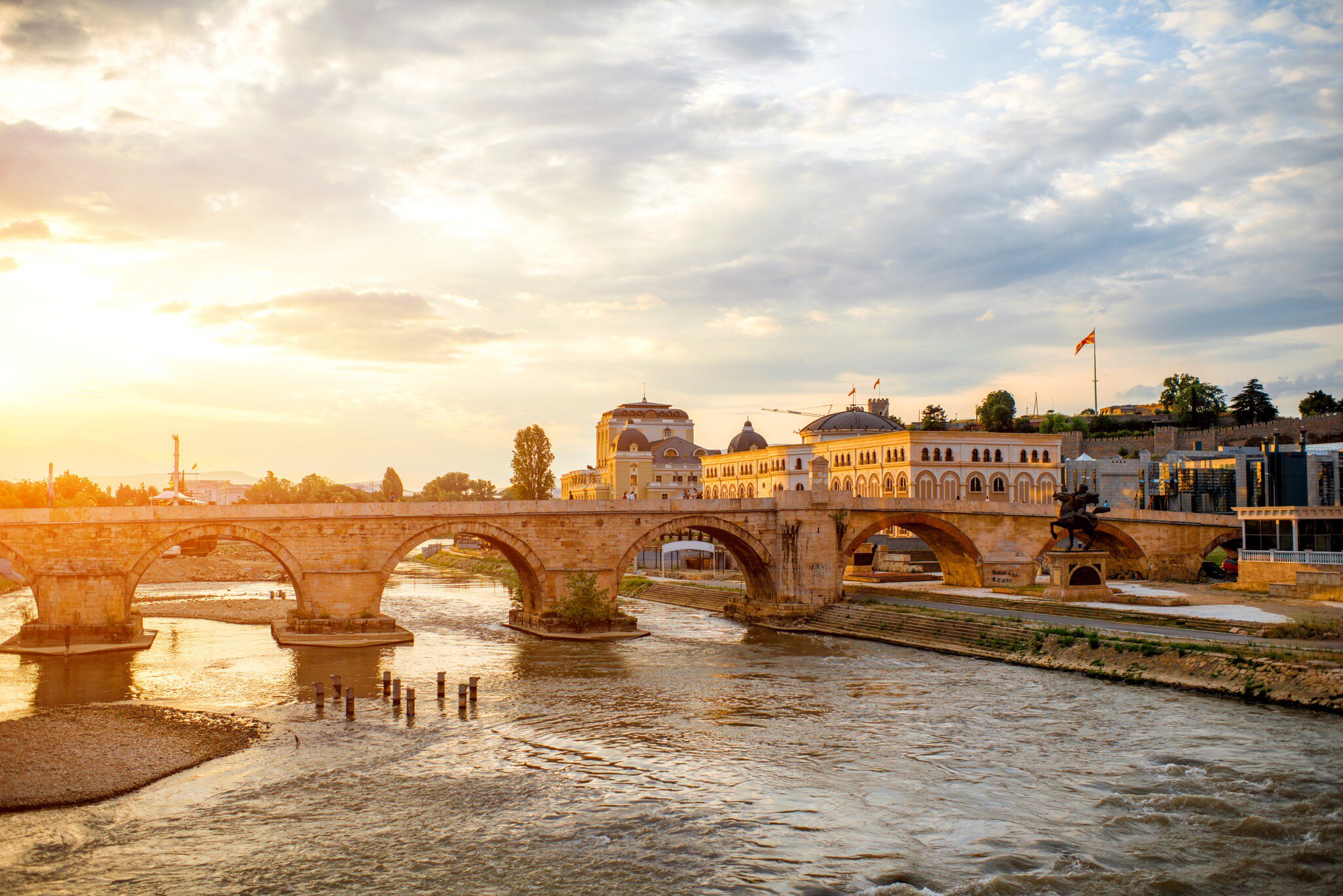 View on Stone bridge