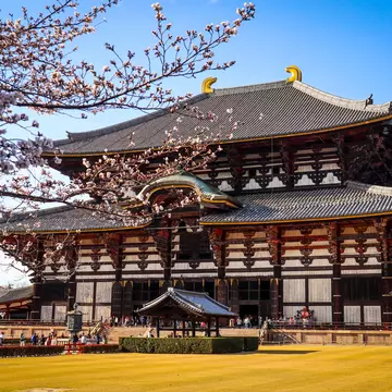 The wooden hall of the Todai-ji Daibutsu-den in Nara, Japan.
