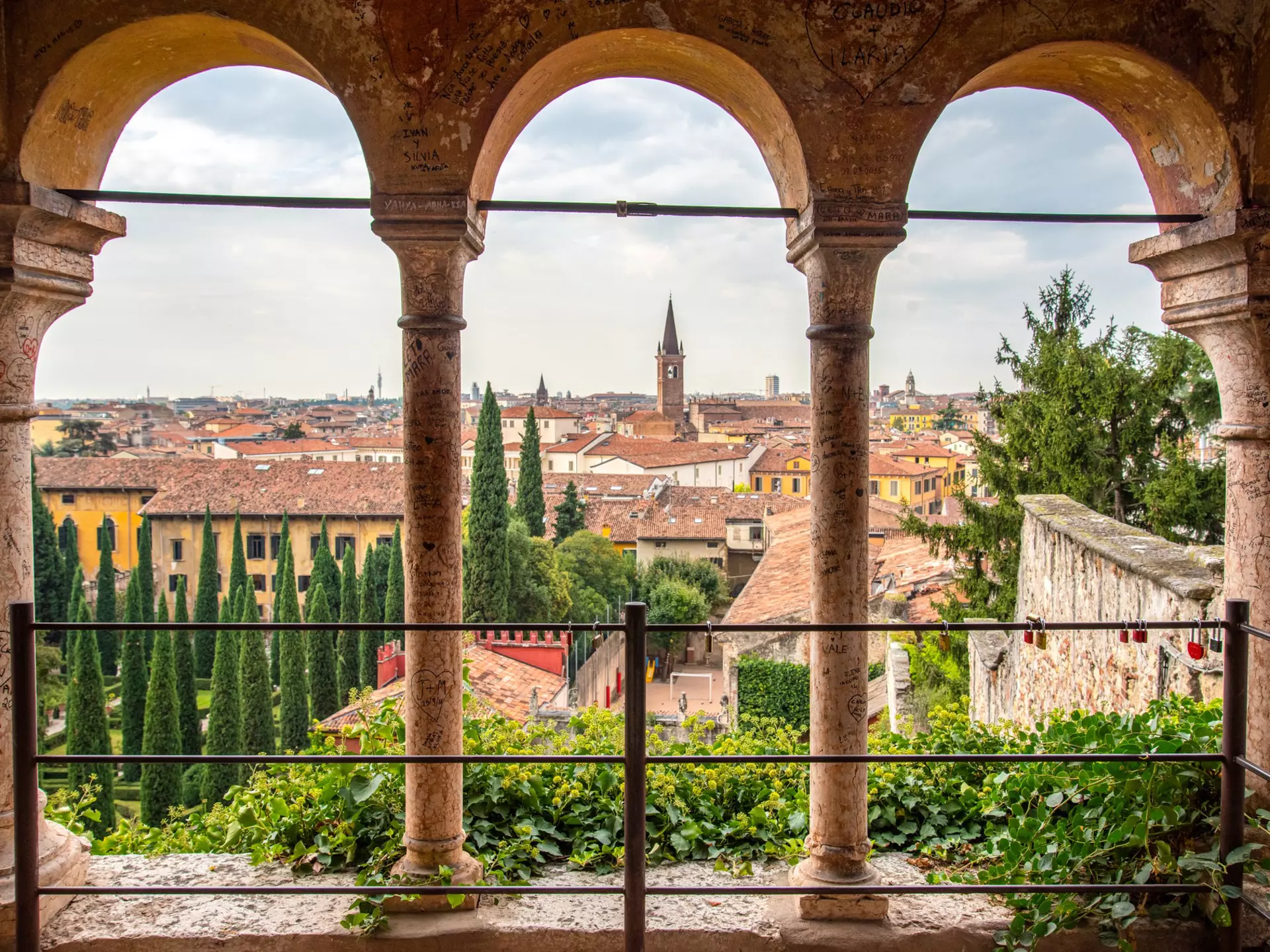 A sweeping view over the rooftops of Verona. imagoDens/Getty Images