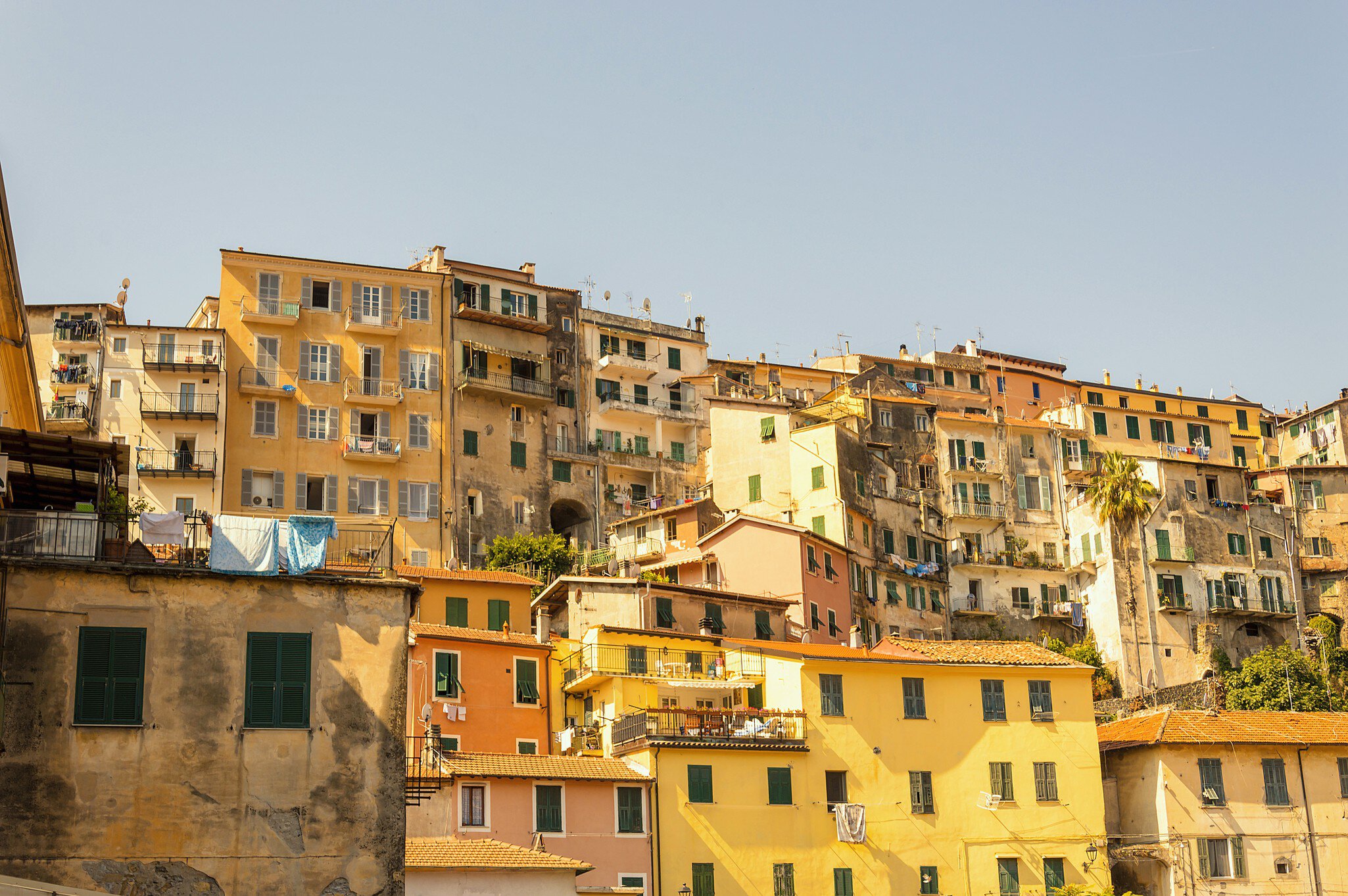 Italian Riviera is situated in the northern western part of the mediterranean coast of Italy and it is famous for its exclusive beaches and its beautiful sea