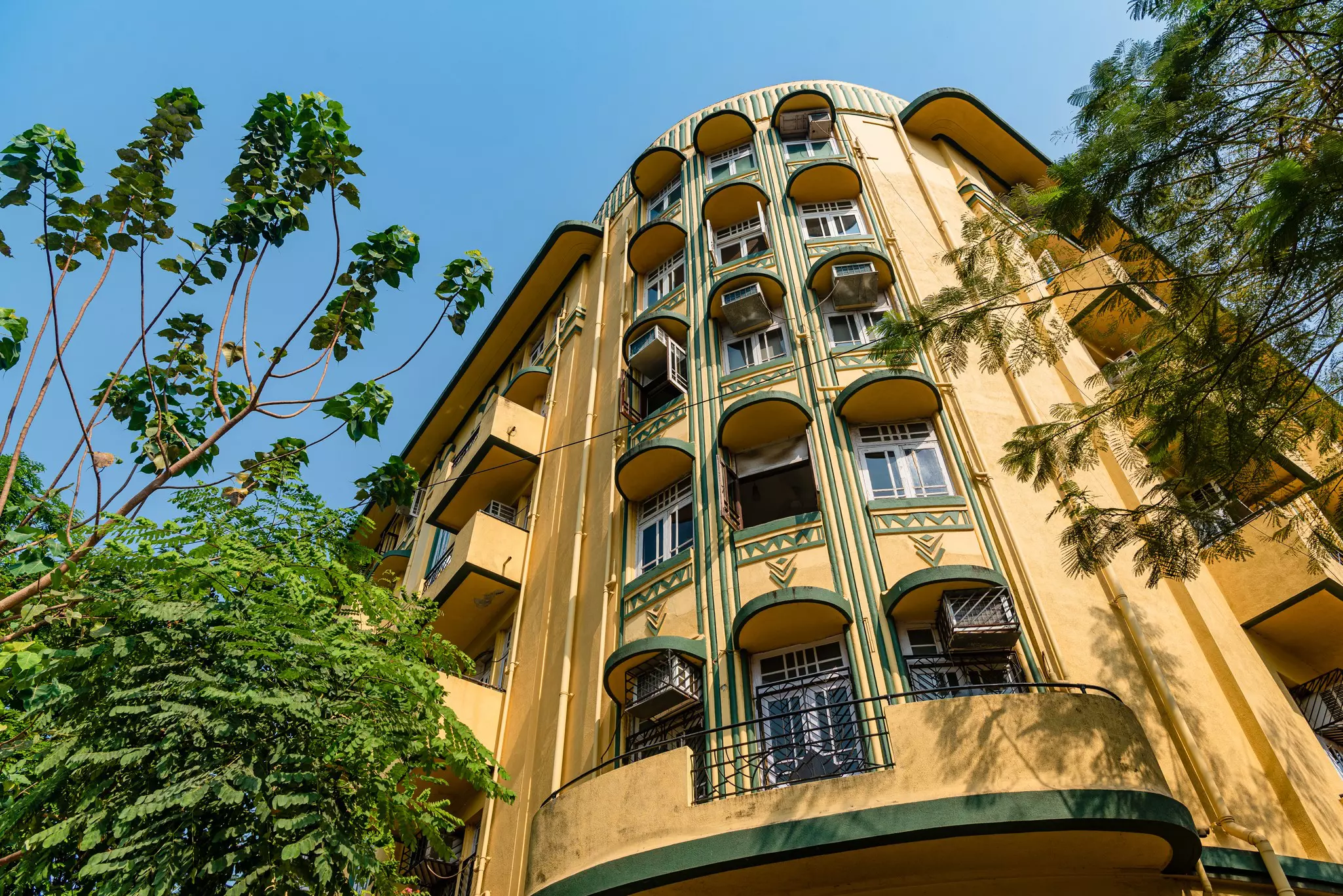 The Shiv Shanti Bhuvan is a colorful example of Mumbai's art deco style ©Alisha Vasudev/Lonely Planet