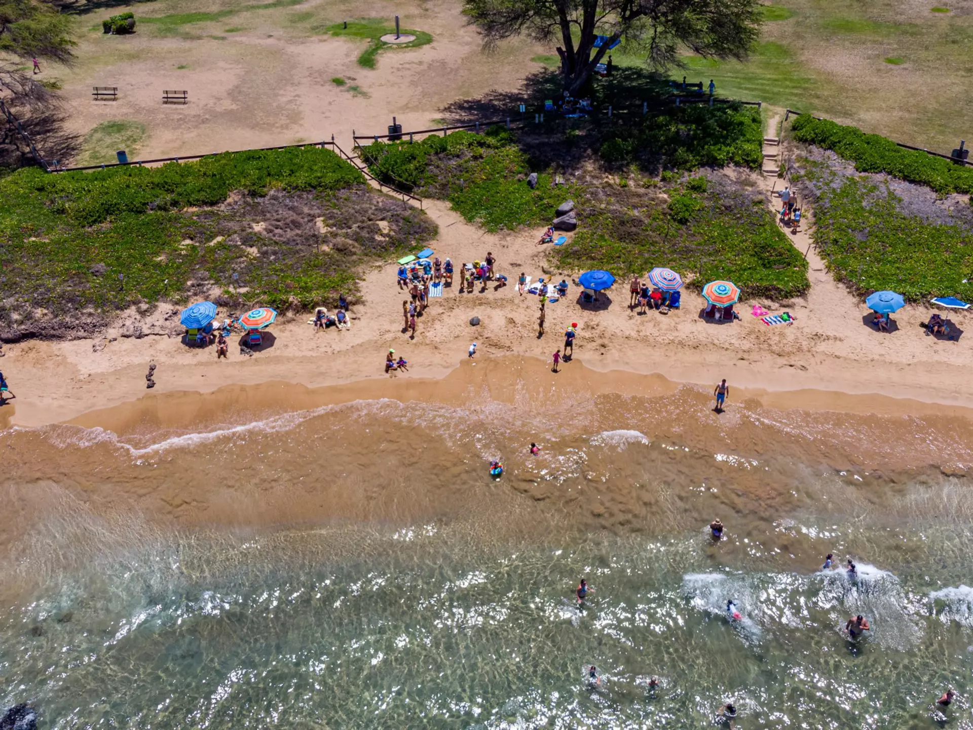 A beach along south Maui. Shutterstock
