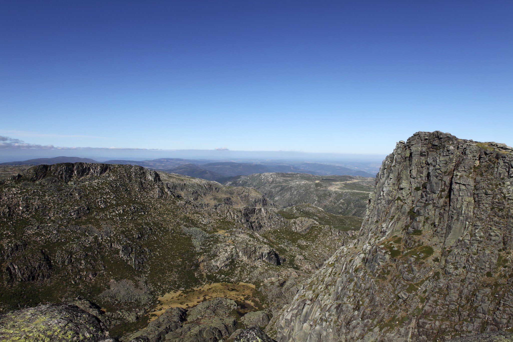 (GERMANY OUT) Valley (the "Vale da Candeeira") in the Serra da Estrela Natural Park, Portugal   (Photo by Forster/ullstein bild via Getty Images)
Geology, Geological, Natural, Europe, Portuguese, Stone, Nature, Travel, Parque Natural da Serra da Estrela, Mountainous, Portugal, Cliff, Mountain, Rock, EU, Natural Park, Covilha, Centro Region, Countryside, Valley, European