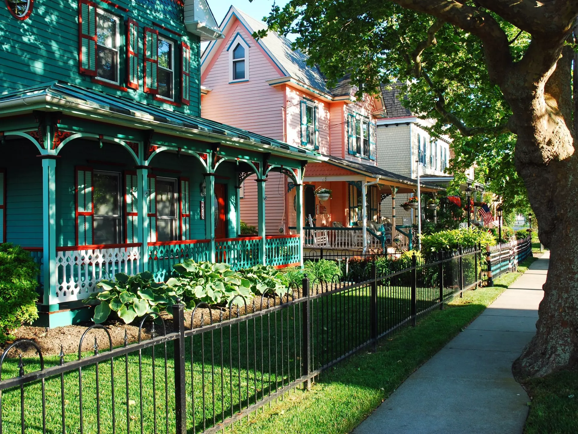 Cape May, NJ, USA June 3  A row of Victorian homes sit on a tree lined street in the charming Jersey Shore community of Cape May New Jersey, License Type: media, Download Time: 2025-09-02T16:33:49.000Z, User: Norma.PrauseBrewer_LonelyPlanet, Editorial: true, purchase_order: 56530 - Guidebooks, job: Global Publishing WIP, client: usa-mid-atlantic-2025-planning-map-1, other: Norma Brewer