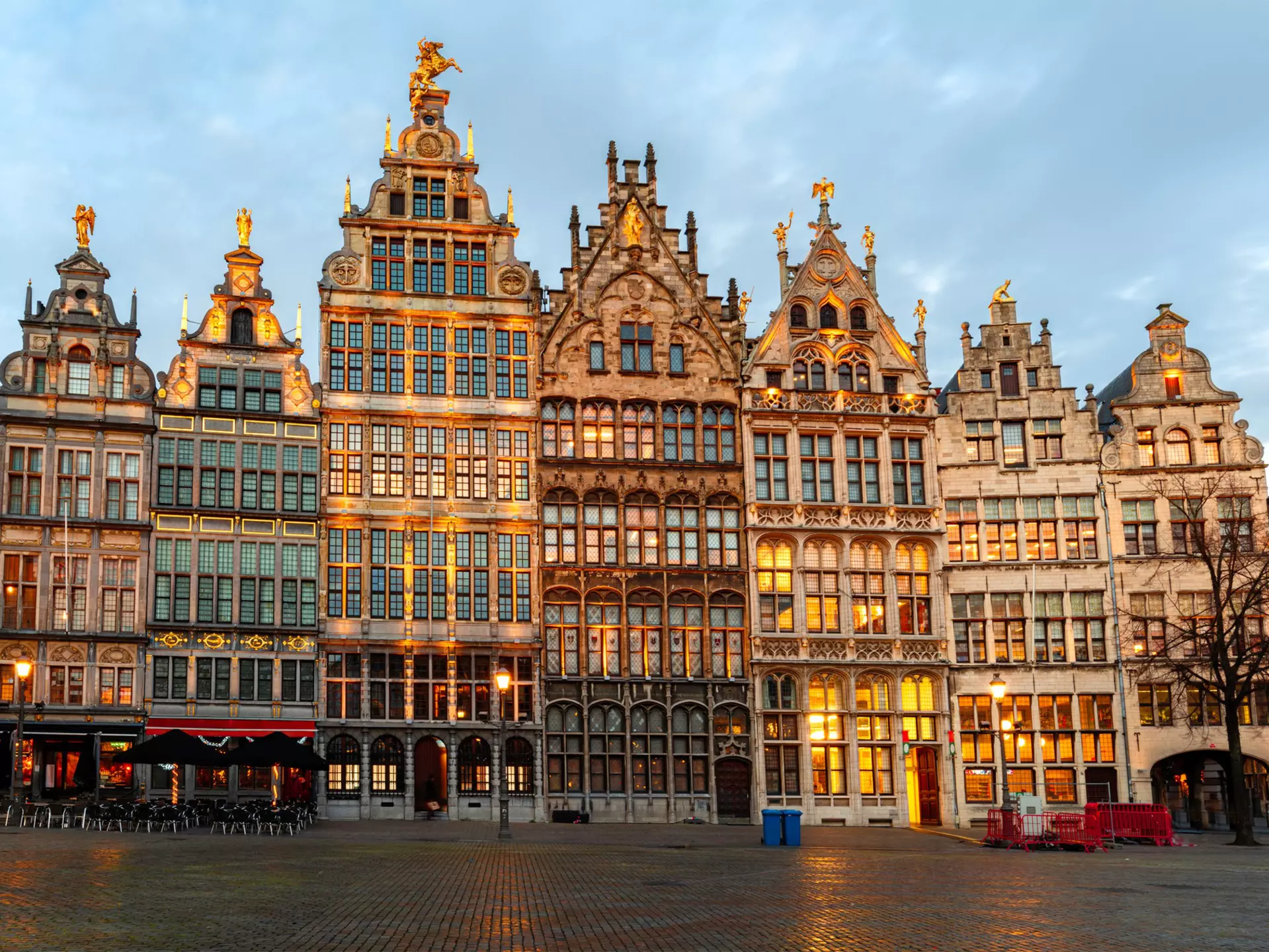Grote Markt in Antwerp, Belgium at night