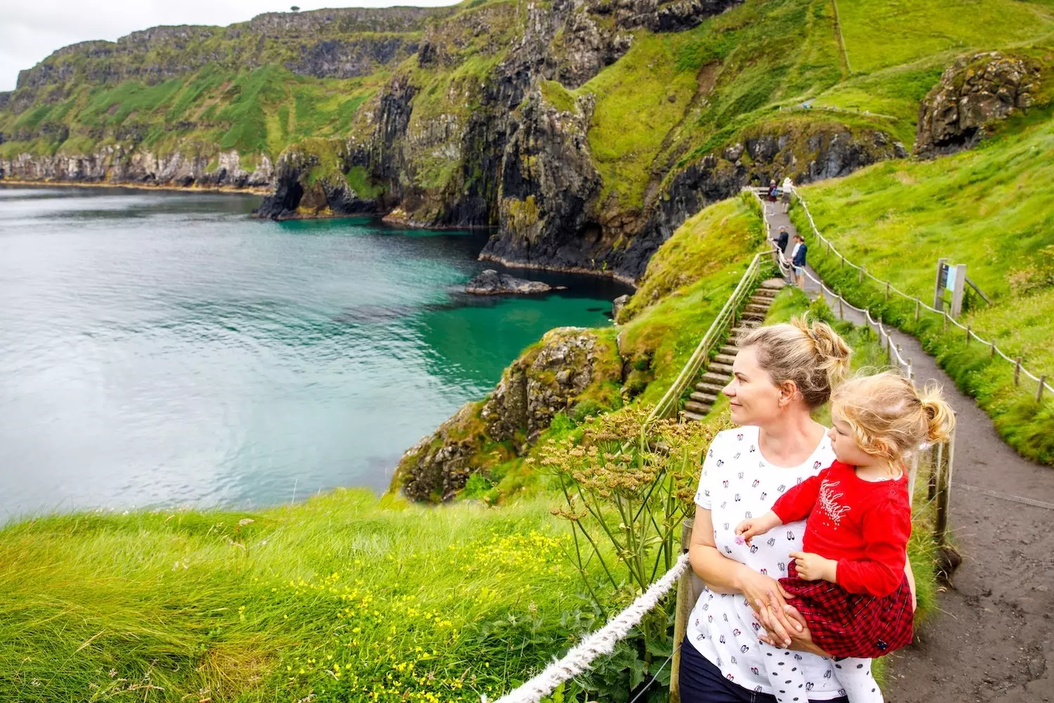 Carrick-a-Rede Rope Bridge, near Ballintoy, Northern Ireland.