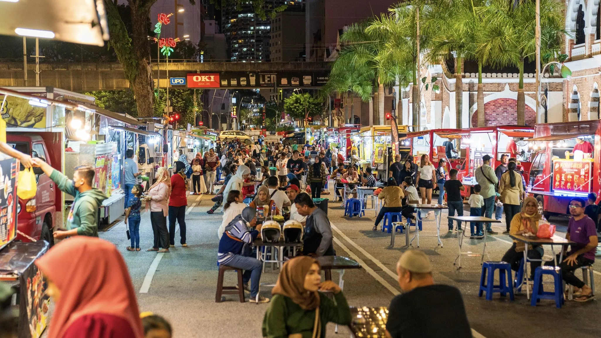 There’s never a bad season to visit Kuala Lumpur’s hawker stalls. Muhd Hidayatullah for Lonely Planet