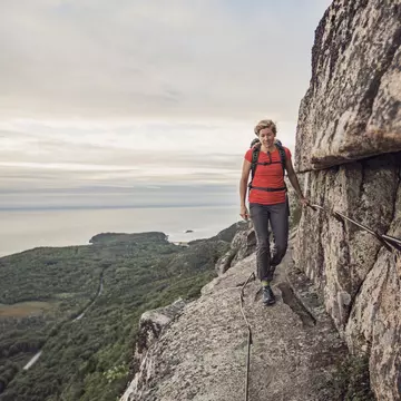 A woman hikes along the cliff edge in Maines Acadia National Park, Maine
951541514
Day, Mid Adult, One Mid Adult Woman Only, Hiking, Color Image, Full Length, Cliff, Horizontal, Only Women, Healthy Lifestyle, USA, Coastline, One Person, Adults Only, One Woman Only, Adventure, People, At The Edge Of, Non-Urban Scene, Acadia National Park, Photography, Sea, Front View, Horizon Over Water, Outdoor Pursuit, Nature, Adult, Recreational Pursuit, 35-39 Years, Outdoors, Maine, Backpacker
