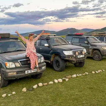 Creative Director, Annie Greenberg, behind the scenes in Mongolia © Jack Pearce/Lonely Planet