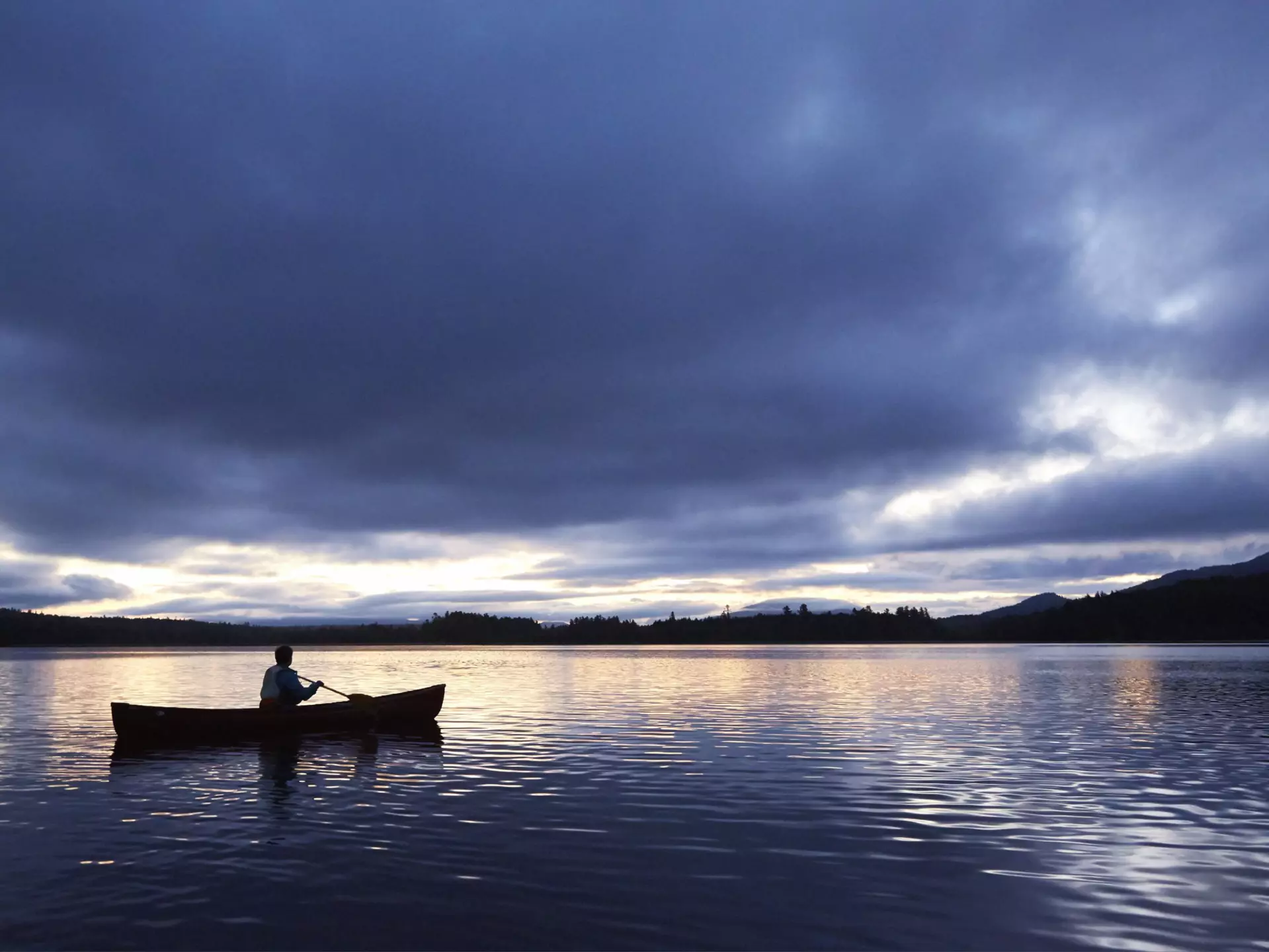 Canopus Lake in Hudson Valley is best for a post-hike cooldown