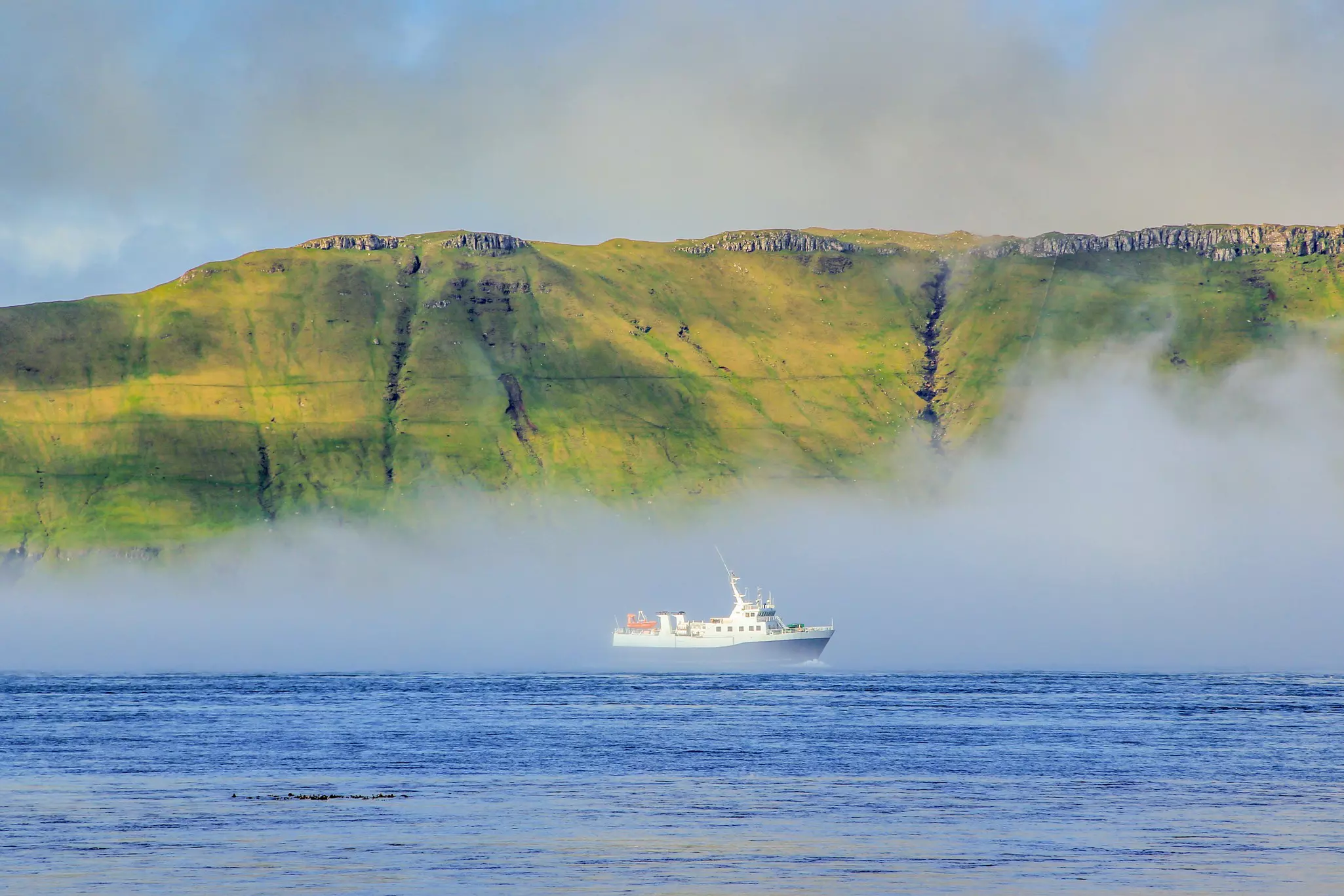 Island hop by ferry for epic offshore views © Anna Kompanieitseva / Shutterstock
