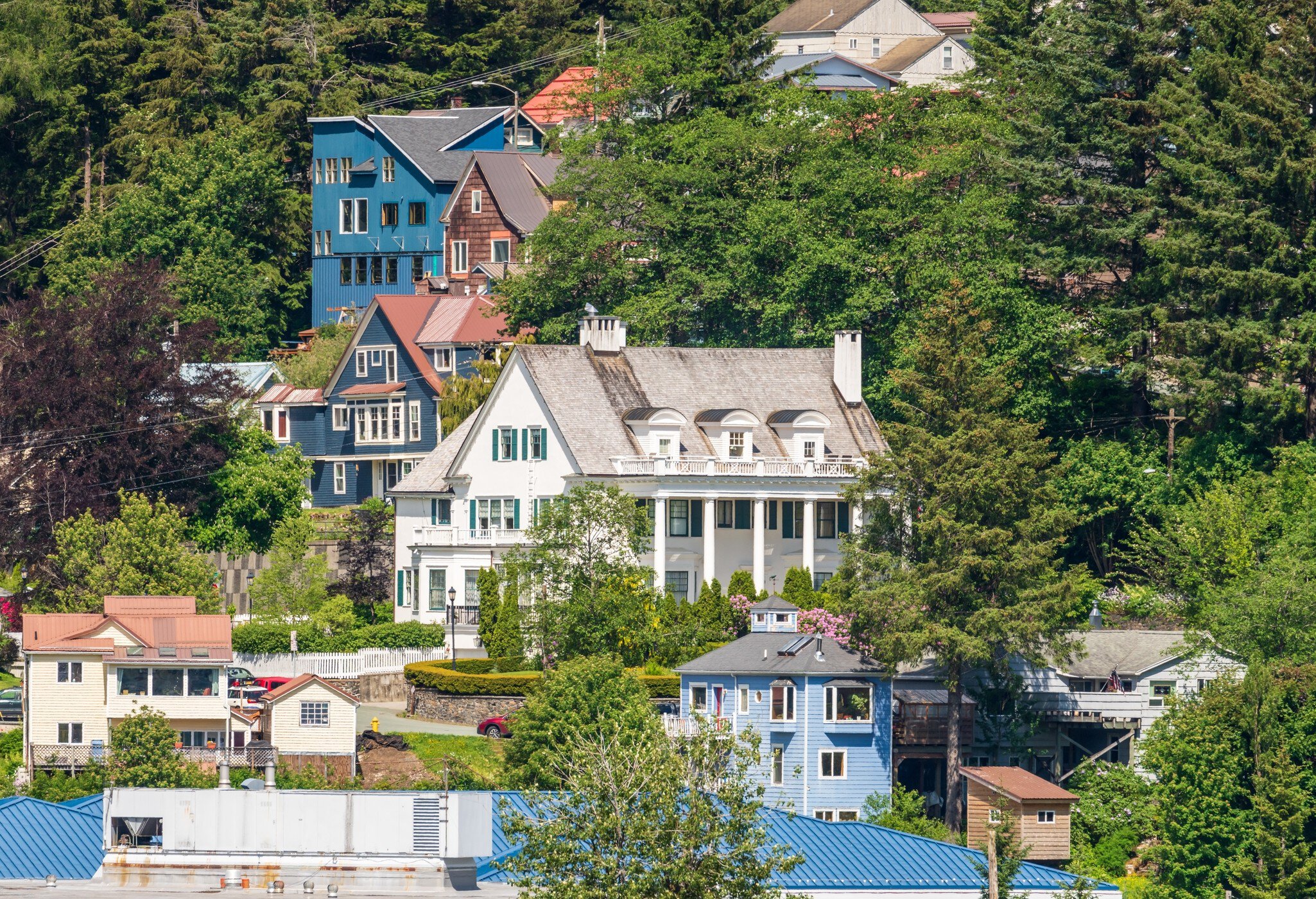 View of the historic official Governors Mansion on Calhoun avenue in Juneau Alaska, License Type: media, Download Time: 2026-07-17T20:01:50.000Z, User: LP_NZhan, Editorial: false, purchase_order: 65050 - Digital Destinations and Articles, job: App Content, client: Lonely Planet, other: Nadine Zhan 