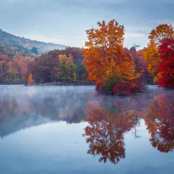 Cold dawn at Hidden Lake