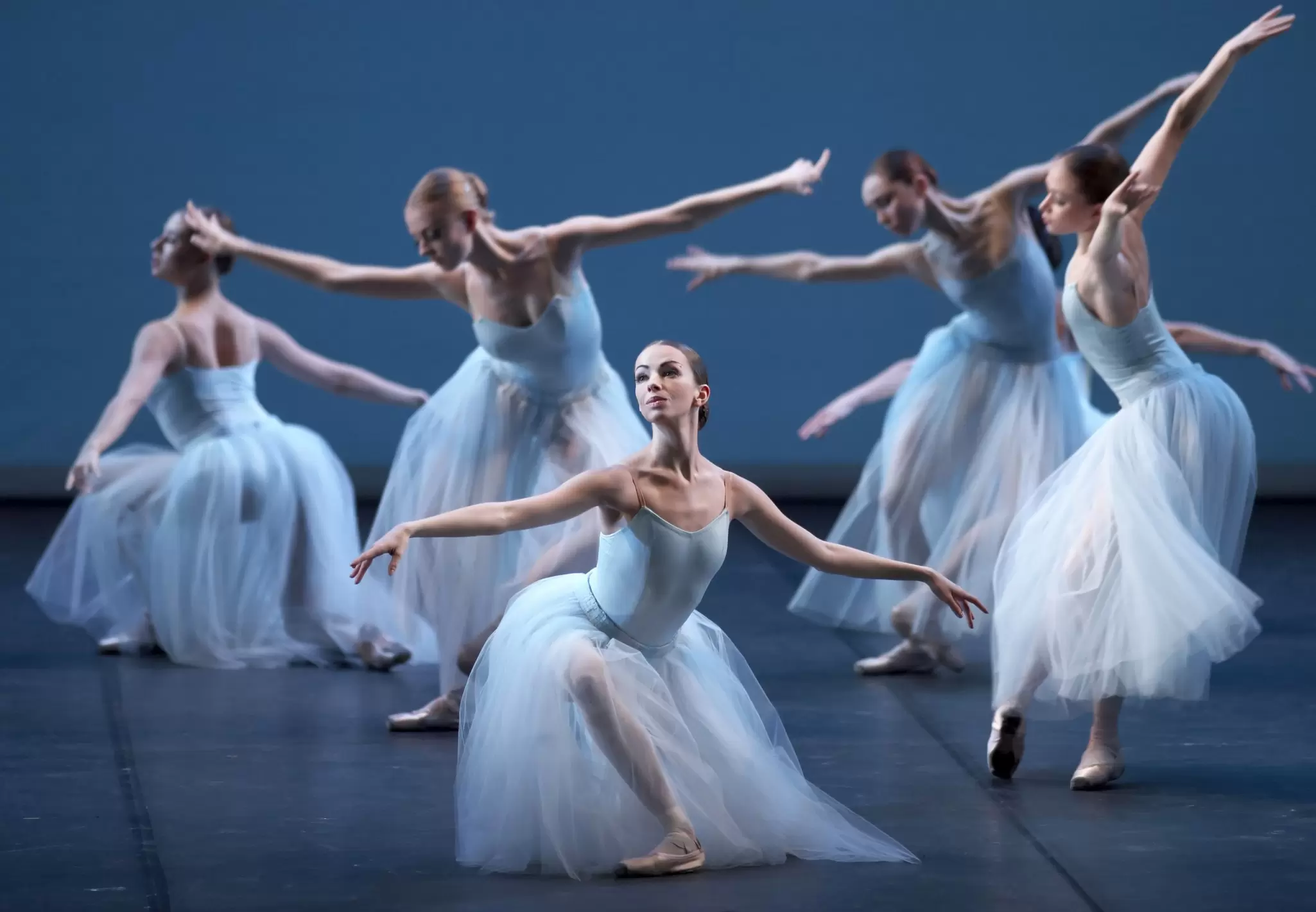 Ballet of Mariinsky Theatre from St. Petersburg (Russia) in Bolshoi Theatre in Moscow., License Type: media, Download Time: 2025-05-22T13:22:05.000Z, User: lonelyplanetmedia, Editorial: true, purchase_order: 65050 - Digital Destinations and Articles, job: Global Publishing WIP, client: Global Publishing WIP, other: Pia Peterson Haggarty // SS Comp Ingestion