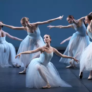 Ballet of Mariinsky Theatre from St. Petersburg (Russia) in Bolshoi Theatre in Moscow., License Type: media, Download Time: 2025-05-22T13:22:05.000Z, User: lonelyplanetmedia, Editorial: true, purchase_order: 65050 - Digital Destinations and Articles, job: Global Publishing WIP, client: Global Publishing WIP, other: Pia Peterson Haggarty // SS Comp Ingestion