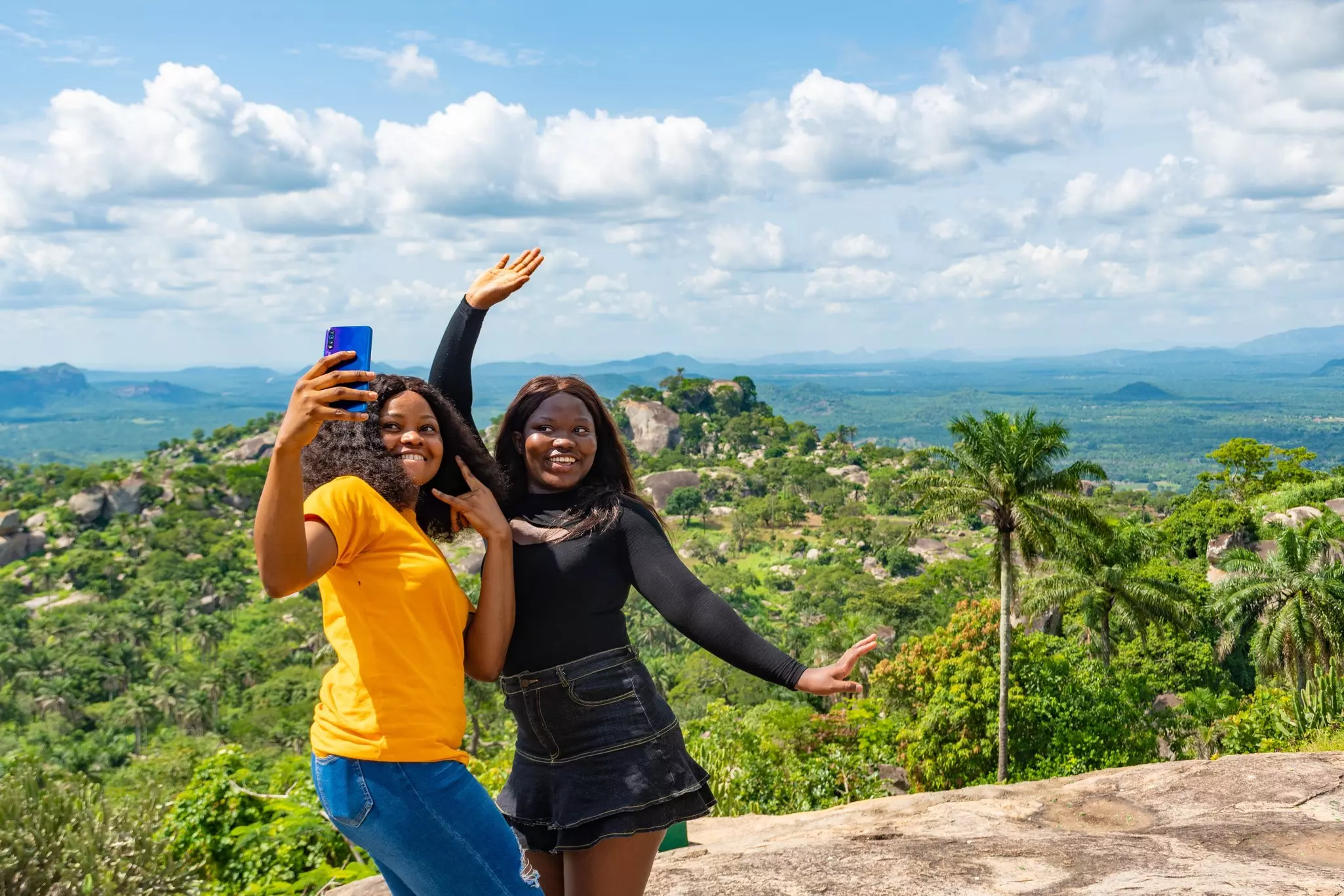 Hiking in Nigeria means some wonderful views © i_am_zews / Shutterstock
