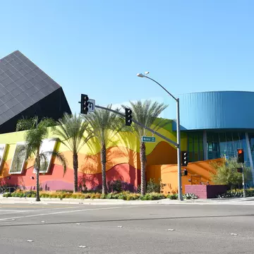 IRIVNE, CA - NOVEMBER 11, 2017: Discovery Cube Orange County. A science museum in Santa Ana, California, with more than 100 hands-on exhibits.; Shutterstock ID 1941842008;