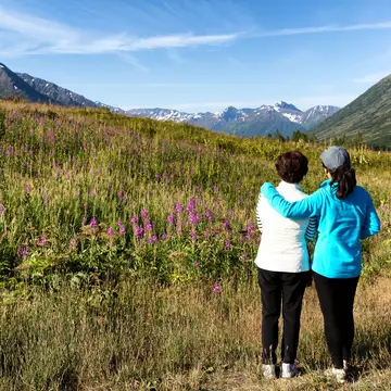 From epic hikes in summer to long winter nights illuminated by the northern lights, here's when to visit Alaska © tab62 / Shutterstock