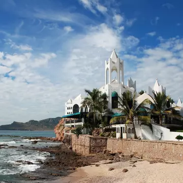 Buildings,Mazatlan, Coastline, water, ocean, pacific, architecture, cafe, bar, restaurants, spanish ,islands, palm trees