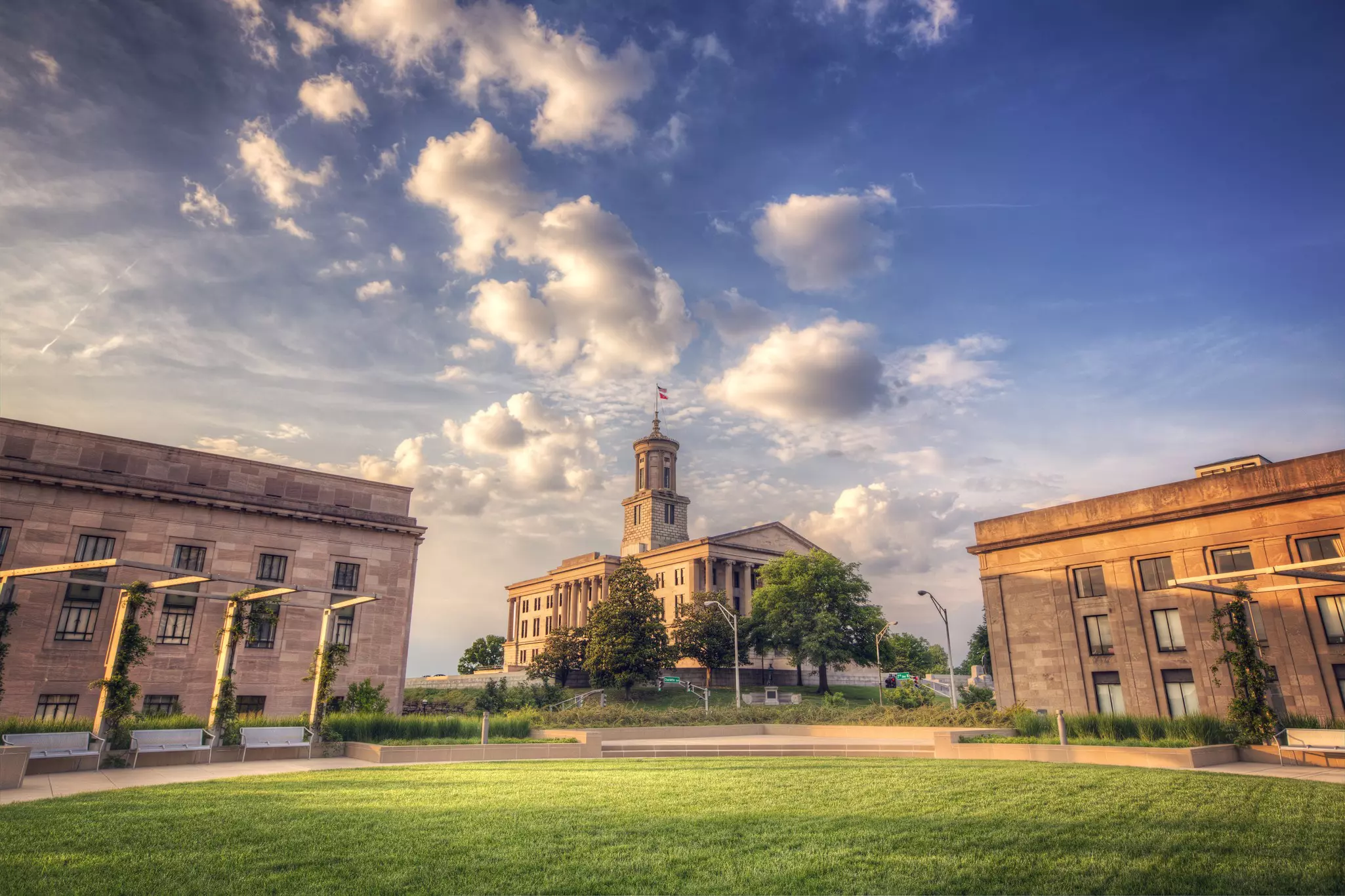 Take a free self-guided tour of the Tennessee State Capitol. Malcolm MacGregor / Getty Images