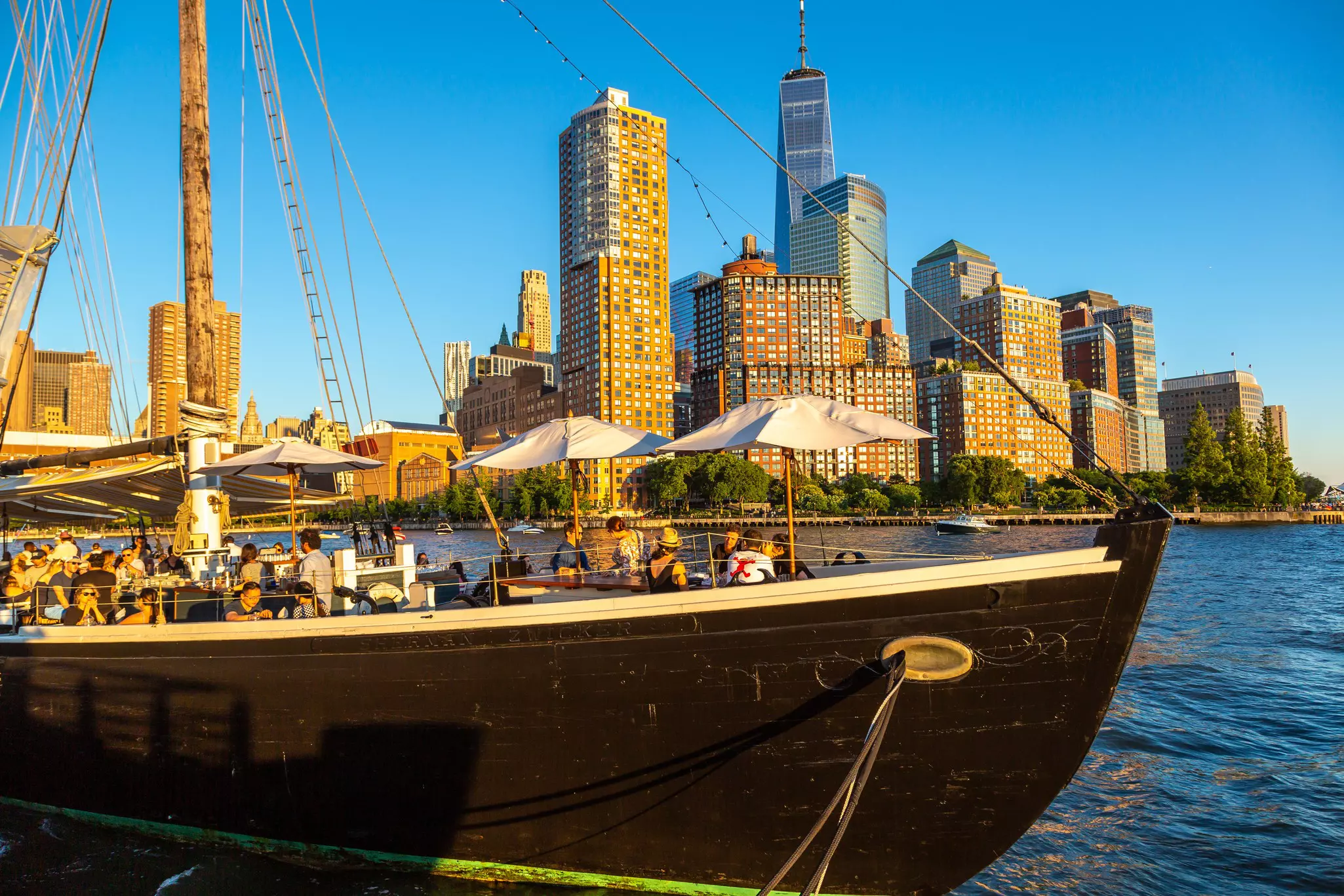 Grand Banks restaurant and Panoramic view of downtown Manhattan and Hudson river in New York City, USA,