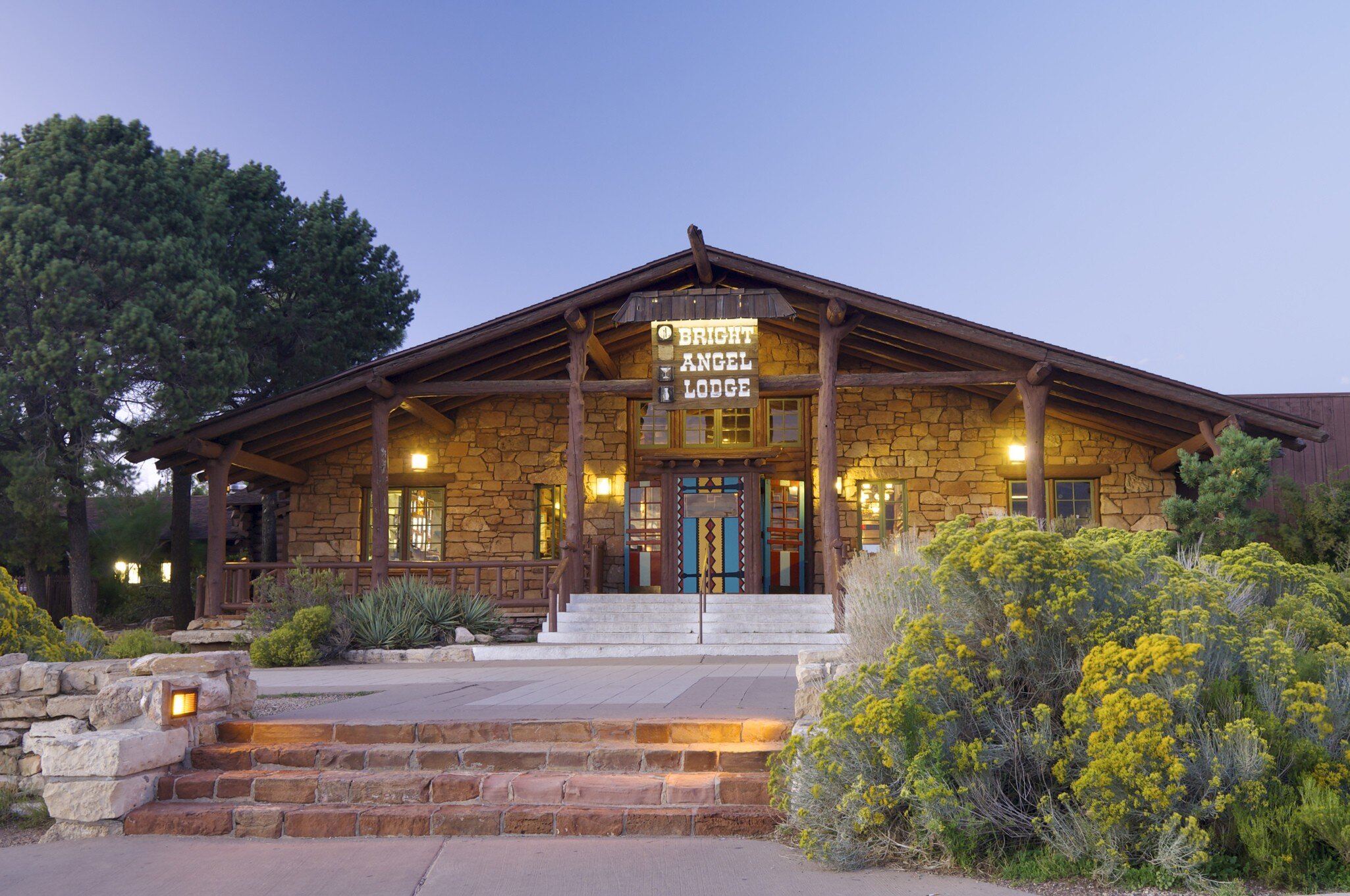 GRAND CANYON, USA - AUGUST 30: Lodge on August 30, 2007 in Grand Canyon: Entrance to the Bright Angel Lodge. Designed in 1935, the Lodge is a neuralgic point of activity in the South Rim.