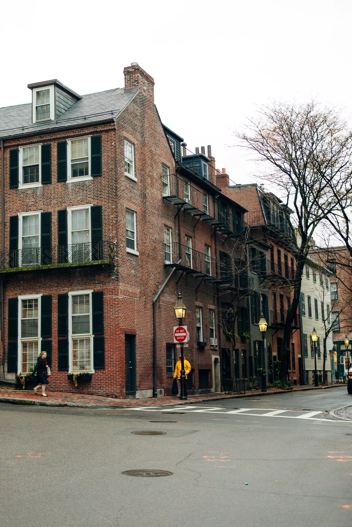 street and old buildings in Beacon Hill