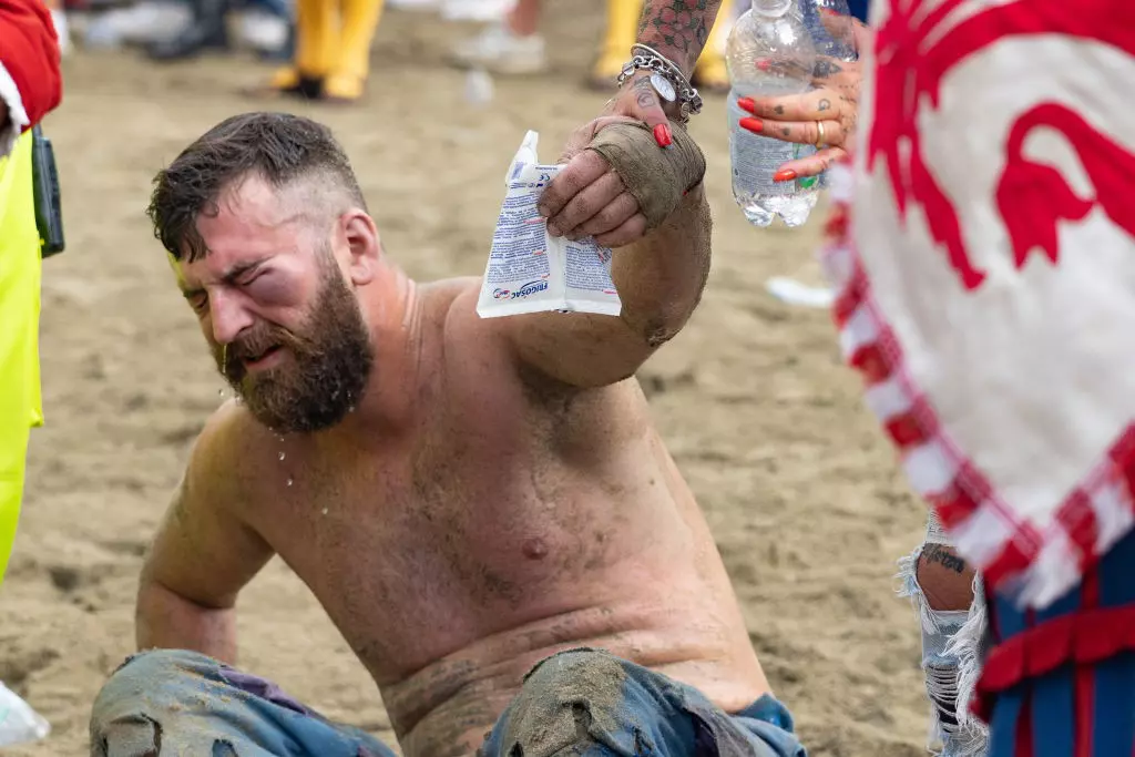 There aren't many rules when it comes to calcio storico matches... © Megan Varner / Getty Images