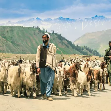 Expect a warm welcome from locals as you travel around Pakistan © Dave Primov / Shutterstock