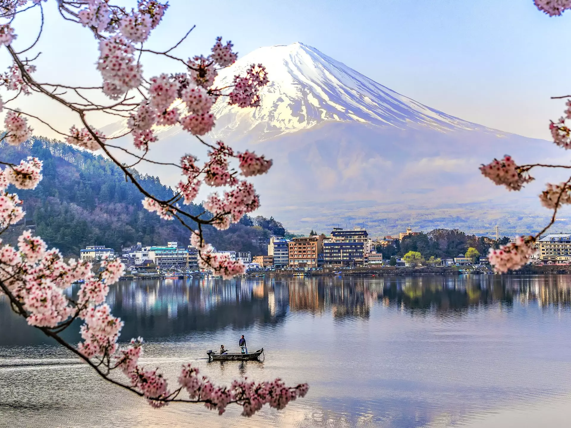 Iconic sights like Mount Fuji reveal themselves along Japan's Golden Route. DoctorEgg / Getty Images