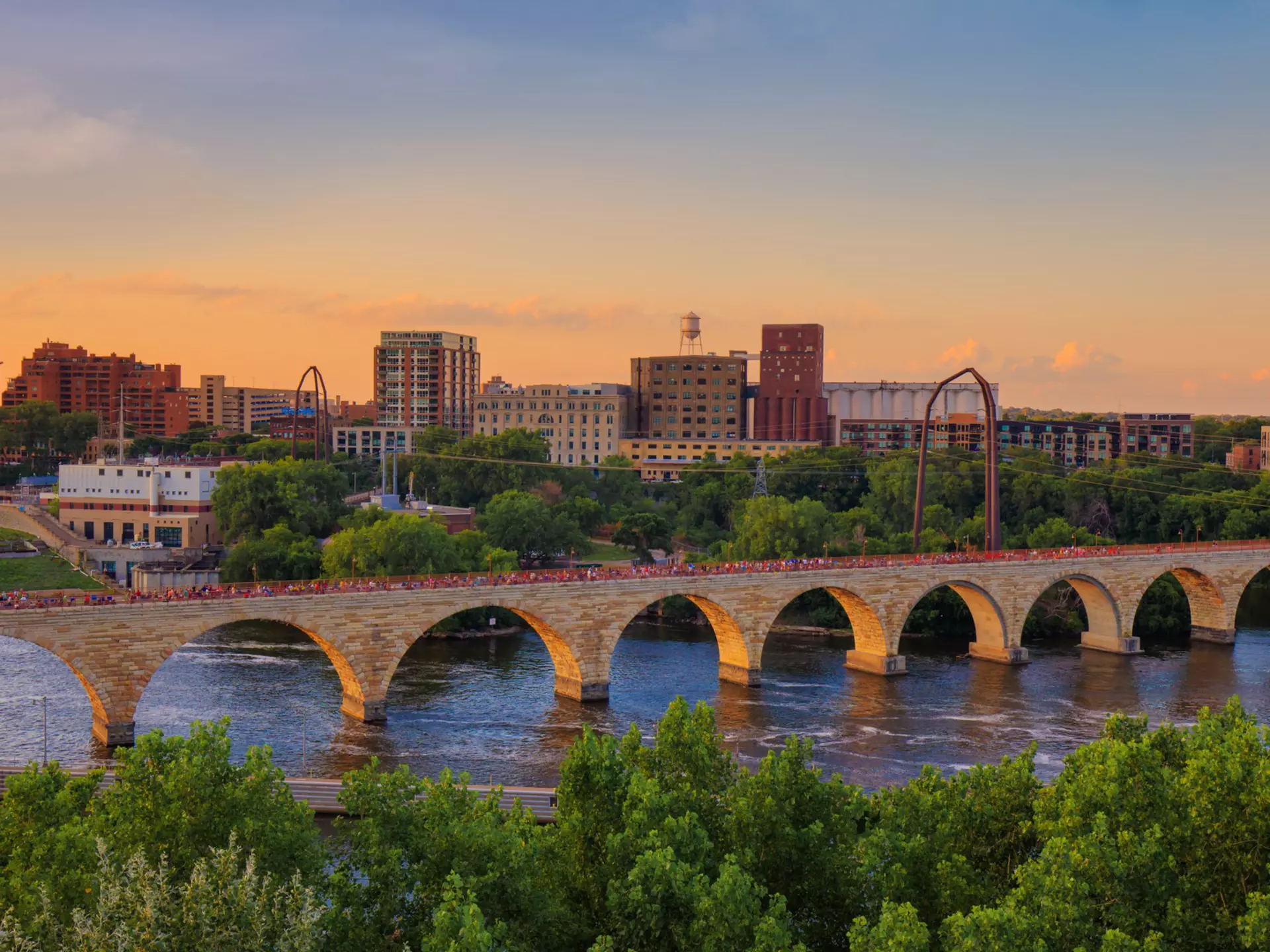 Get to know Minneapolis with this guide for first-time visitors. Shutterstock