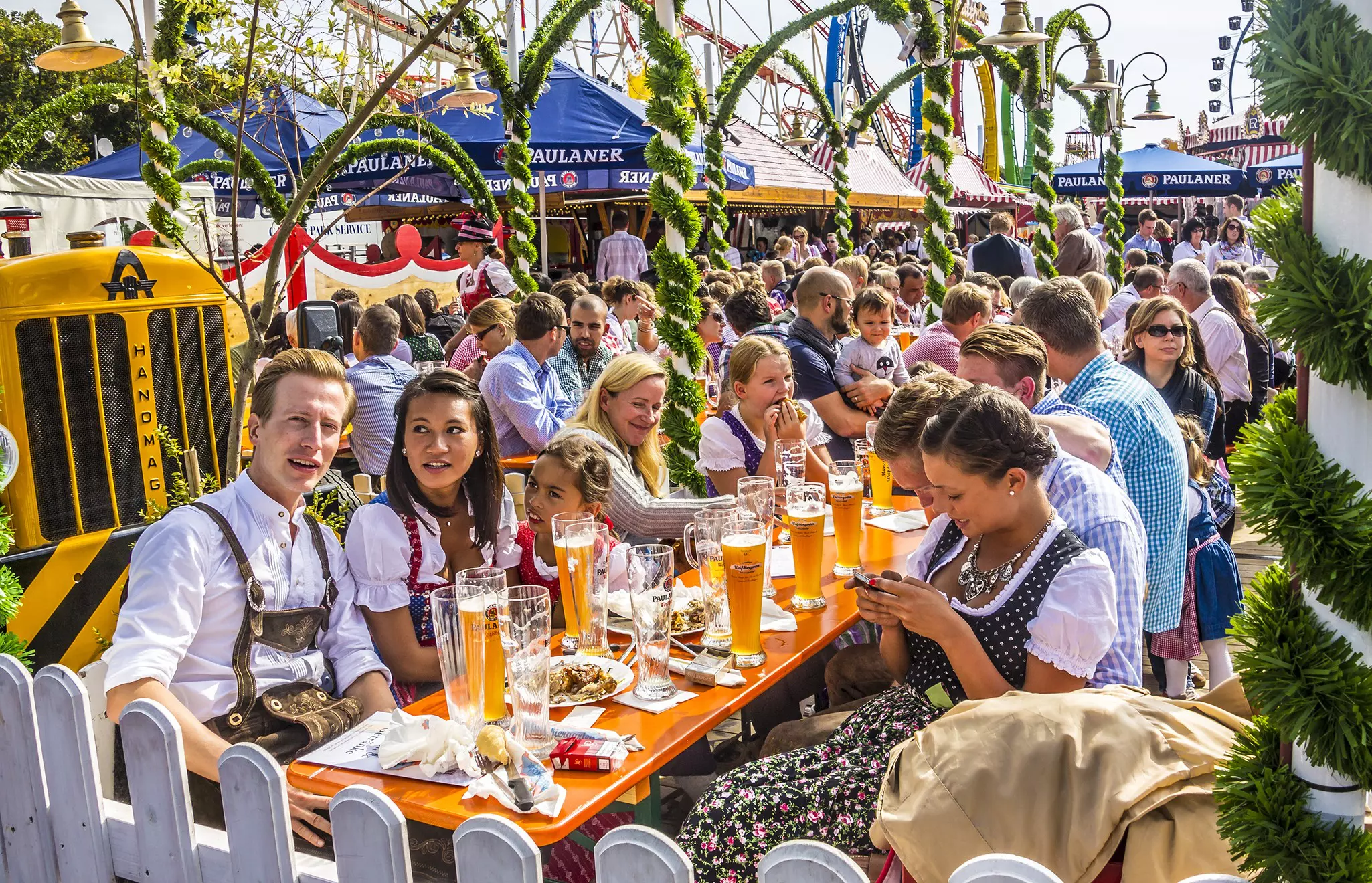 Hit up one of Munich's famous beer gardens with friends © anandoart / Shutterstock