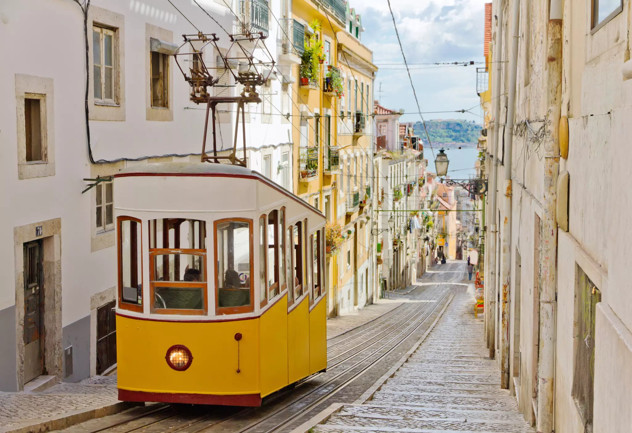 Lisbon's Glória funicular © Martin Lehmann/Shutterstock